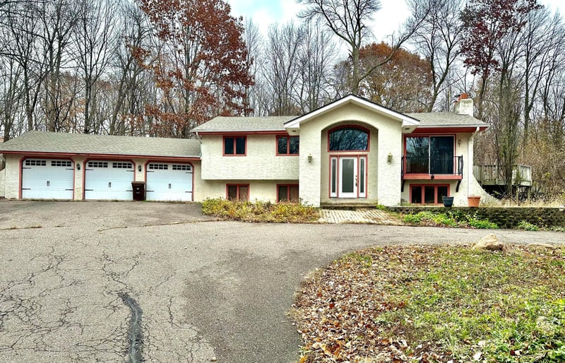 10760 Ginseng Ln, Hanover, MN 55341