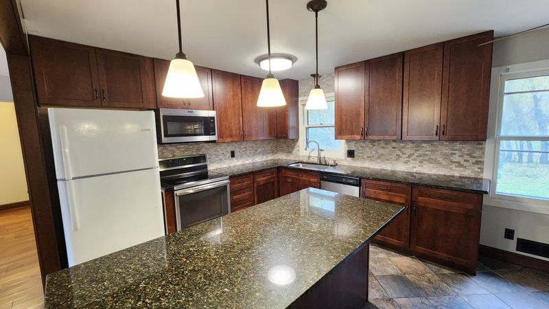14107 Quentin Ave S, Savage, MN 55378