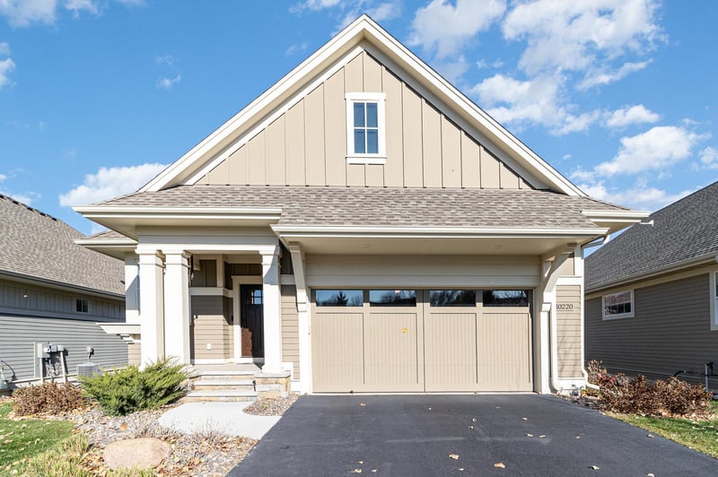 10220 56th Ave N, Plymouth, MN 55442