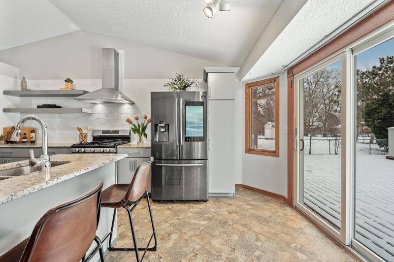 7308 James Ave N, Brooklyn Park, MN 55444
