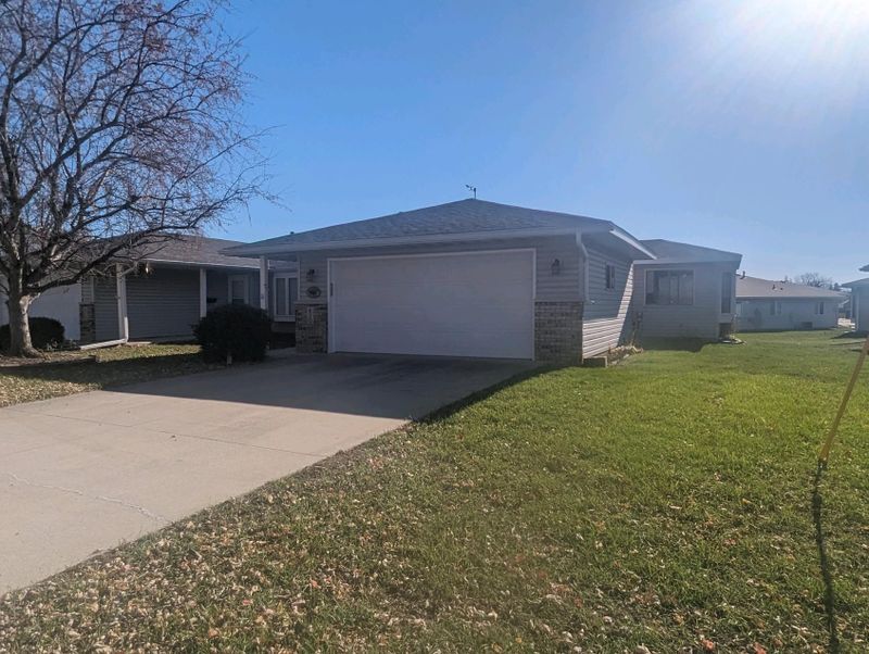 610 2nd St SW, Kasson, MN 55944