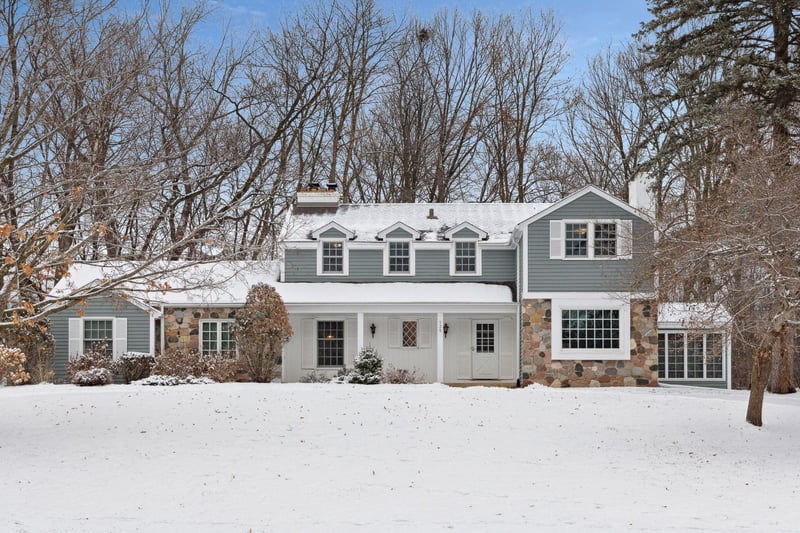 135 Chevy Chase Dr, Orono, MN 55391