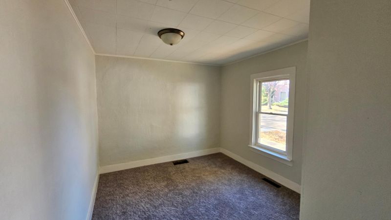 611 11th Ave NW, Austin, MN 55912