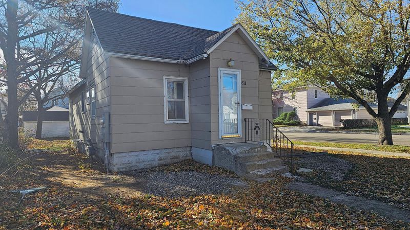 611 11th Ave NW, Austin, MN 55912