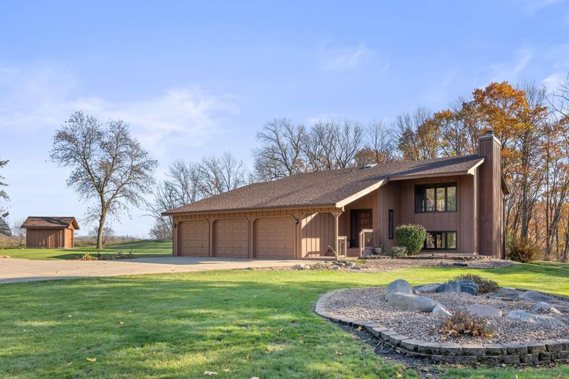 20226 Sand Creek Dr, Jordan, MN 55352