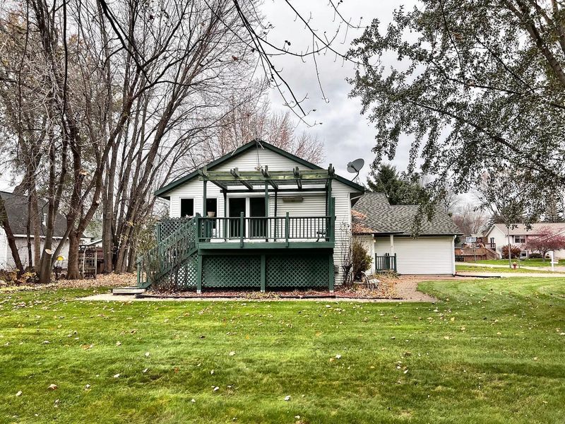166 Hoover Ct, Fall Creek, WI 54742