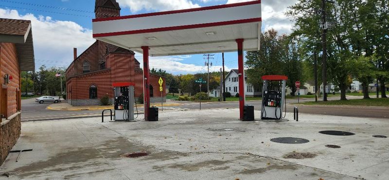 108 Broadway St E, Rockville, MN 56369