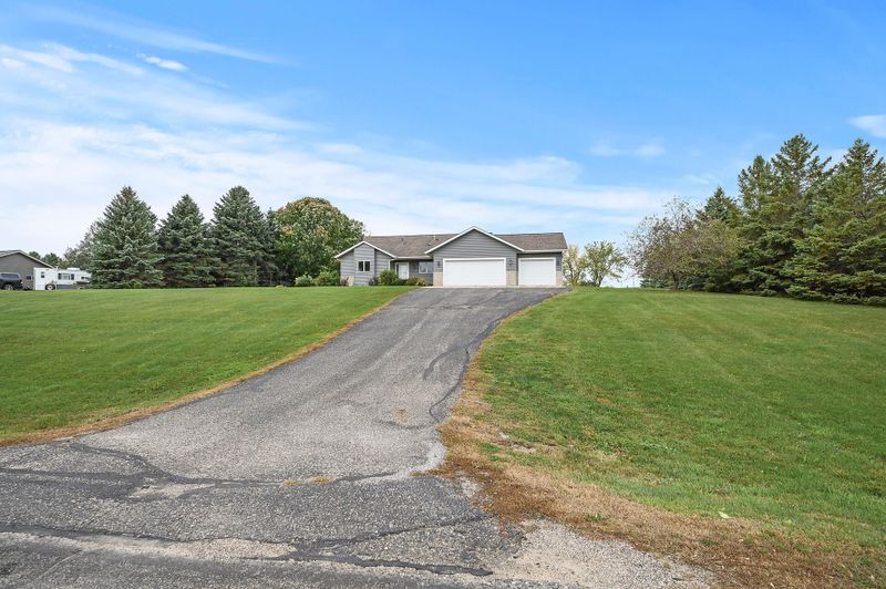 1017 Belanger Ave NW, Buffalo, MN 55313