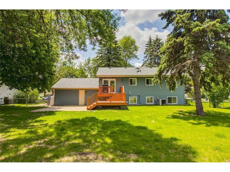4063 88th Ave NE, Circle Pines, MN 55014