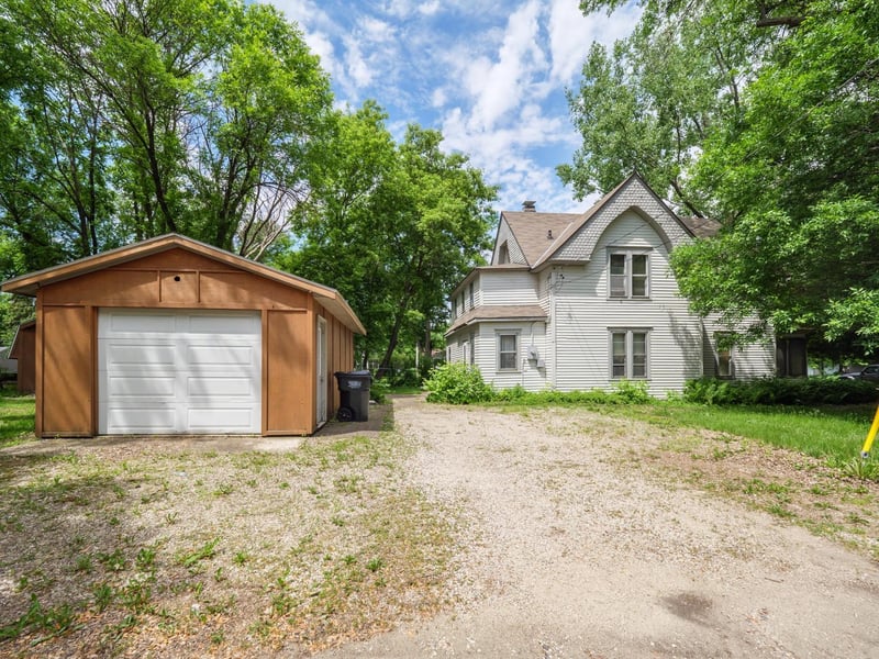 111 Dakota Ave, Atwater, MN 56209