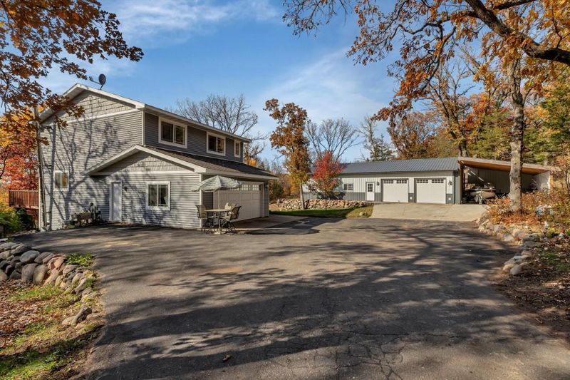 11984 37th St, Clear Lake, MN 55319