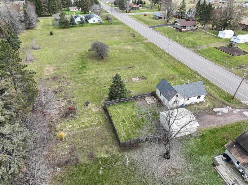 413 Alcohol Rd, Wrenshall, MN 55797