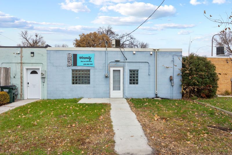 28 E 3rd St, Litchfield, MN 55355