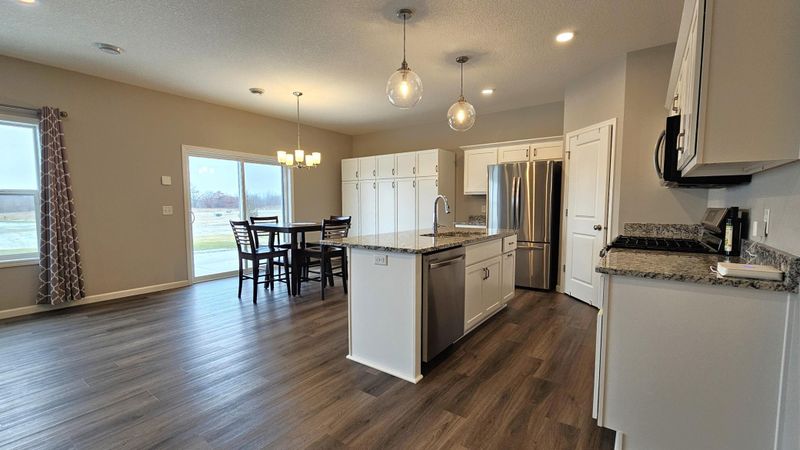 630 47th Ave NE, Saint Cloud, MN 56304