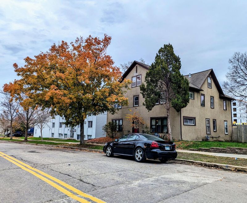 20 8th St NE, Rochester, MN 55906