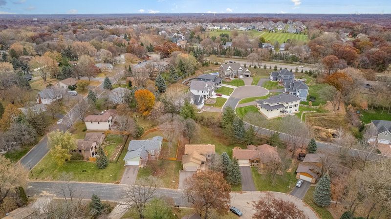 4872 Richard Ln, Eagan, MN 55122
