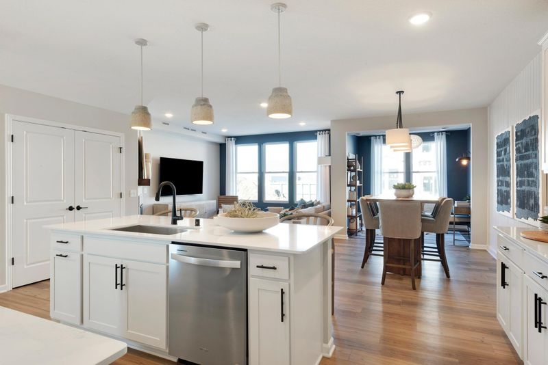 2620 Paddock Pa, Shakopee, MN 55379