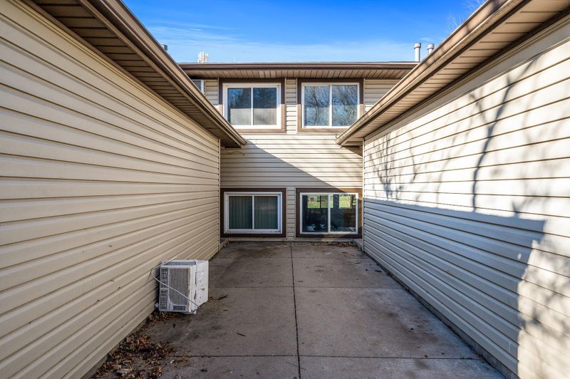 3380 Upper 149th St W #2, Rosemount, MN 55068