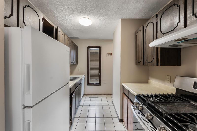 6306 Welcome Ave N, Brooklyn Park, MN 55429