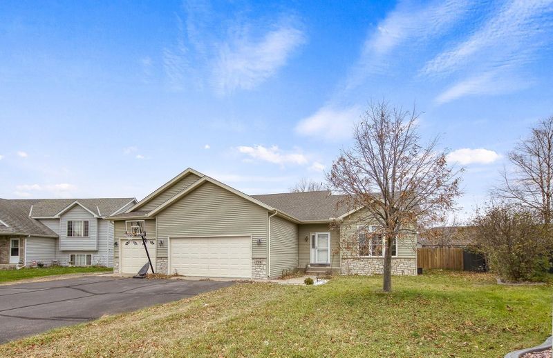 799 Harrison Dr, Big Lake, MN 55309