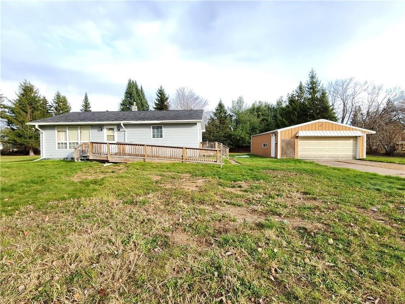 1014 N Lincoln Ave, Exeland, WI 54835