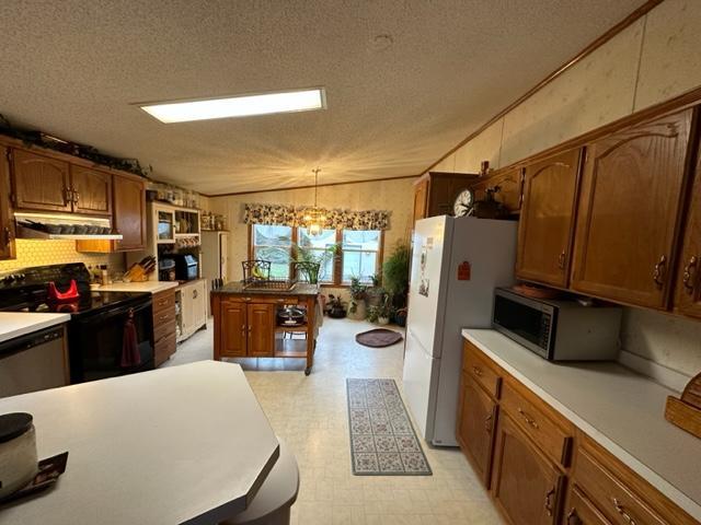 6689 Wilson Rd, Makinen, MN 55763