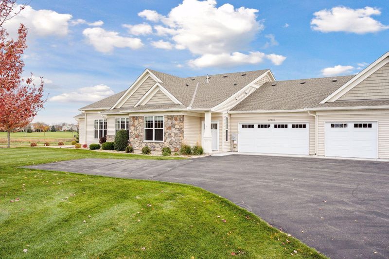 20609 Everton Way N, Forest Lake, MN 55025