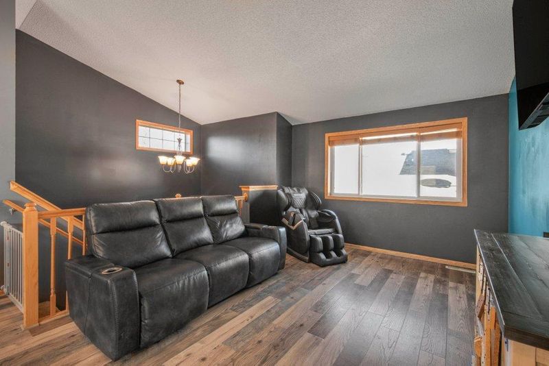 123 Garner Cir, Montrose, MN 55363