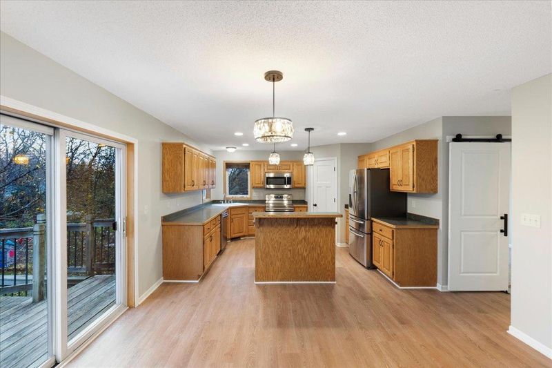 7977 Palmgren Ave NE, Elk River, MN 55330