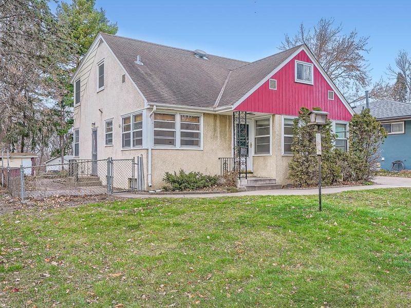 4140 Reservoir Blvd, Columbia Heights, MN 55421