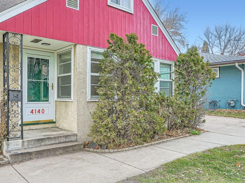 4140 Reservoir Blvd, Columbia Heights, MN 55421