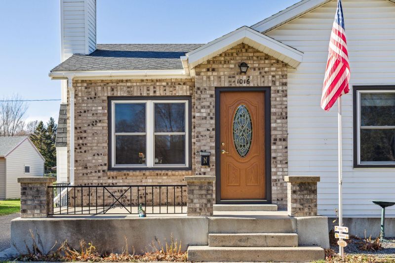 1016 S Elm Ave, Owatonna, MN 55060