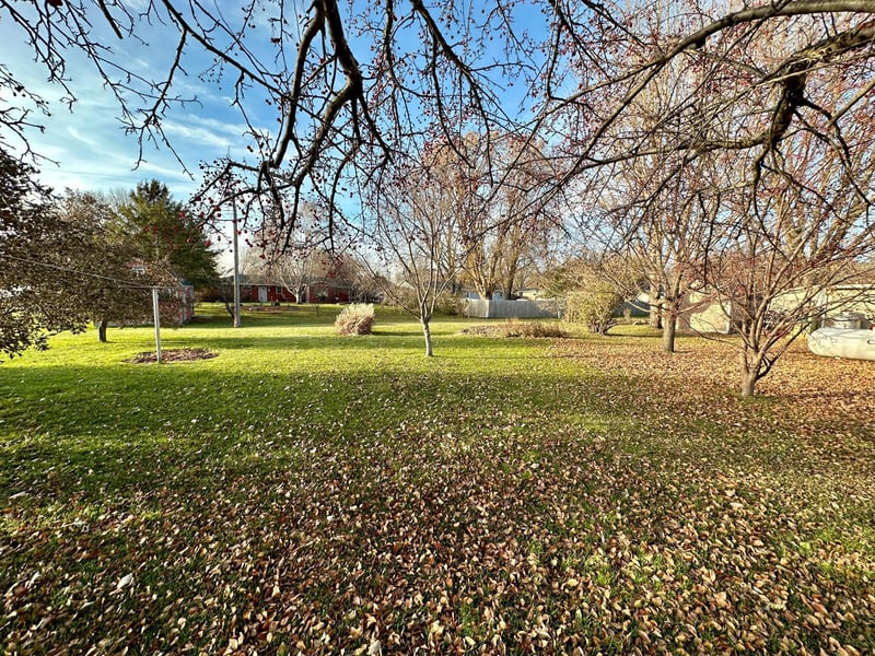 214 NW 3rd St, Pennock, MN 56279