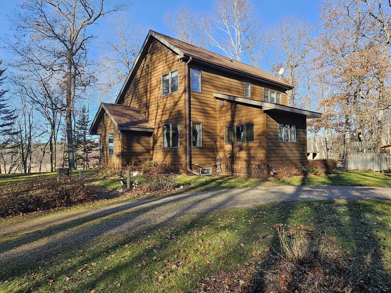 20747 Scenic Rd, Ironton, MN 56455