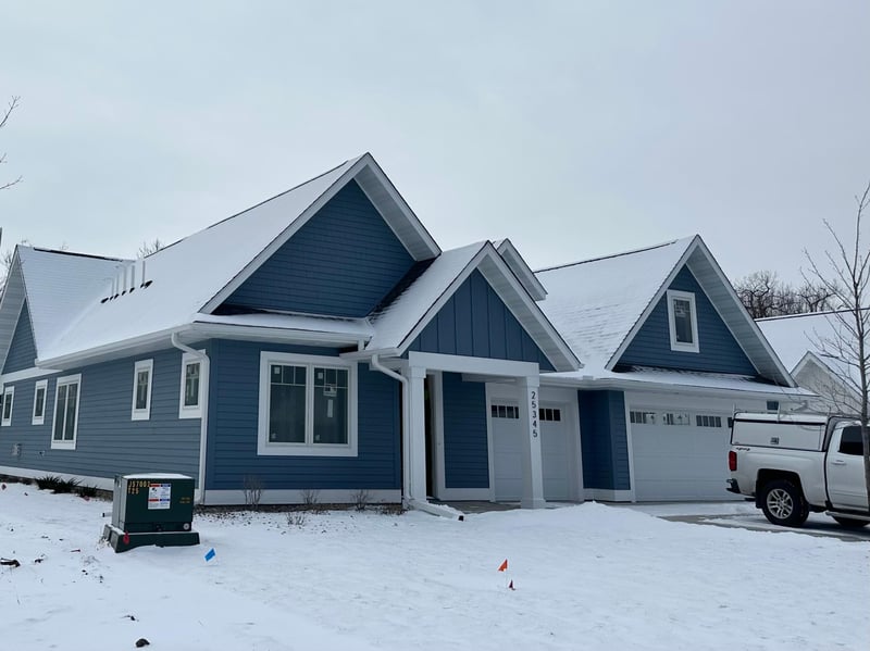 25345 Park Ln, Shorewood, MN 55331
