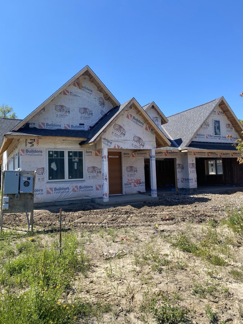 25345 Park Ln, Shorewood, MN 55331
