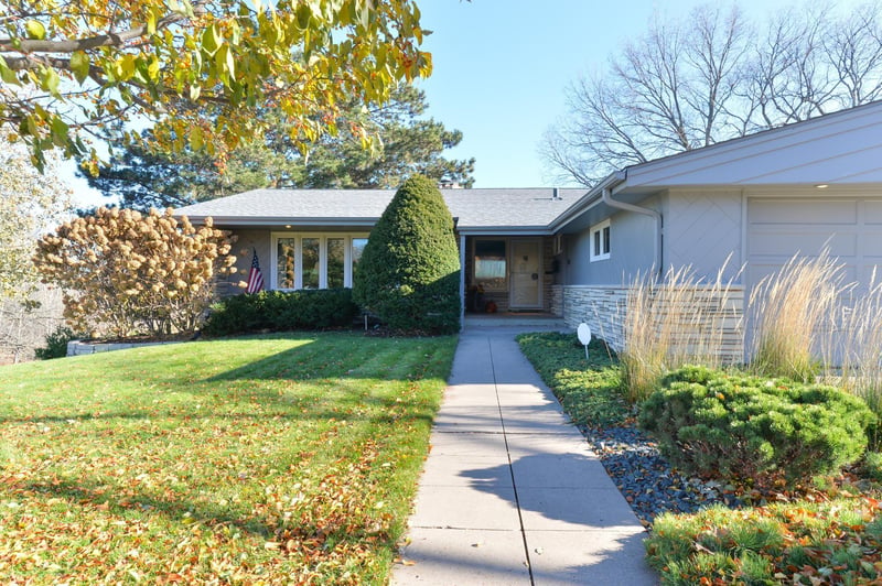 4901 17th Ave S, Minneapolis, MN 55417