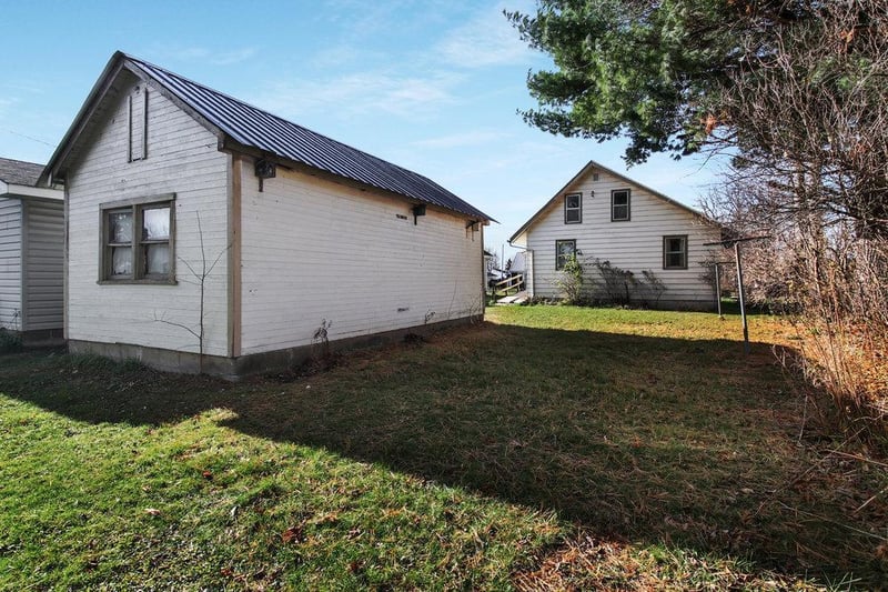580 N Jackson St, Mondovi, WI 54755
