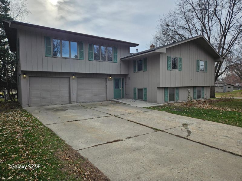 950 Woodland Cir, Long Prairie, MN 56347