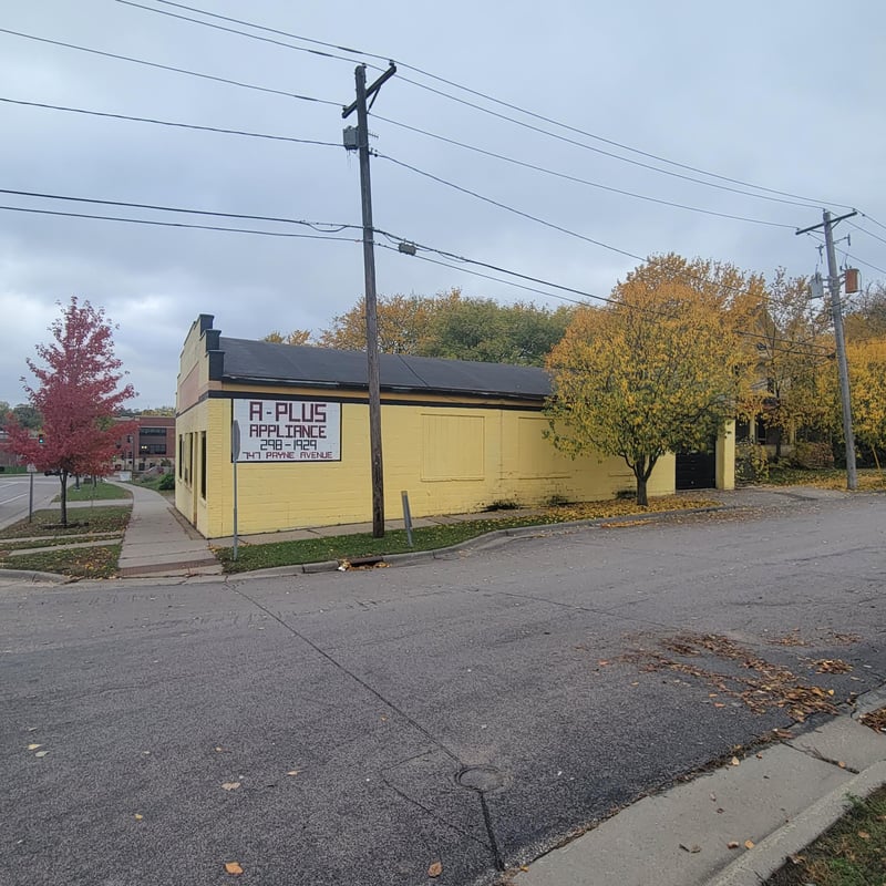 747 Payne Ave, Saint Paul, MN 55130