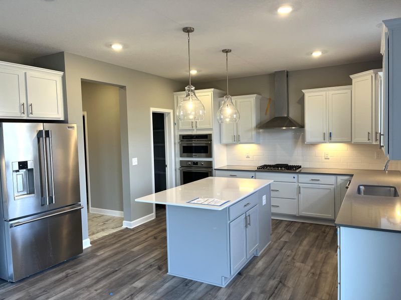 11116 Ithaca Ln N, Maple Grove, MN 55369