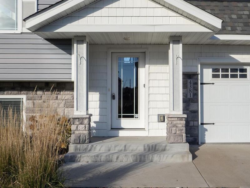 4381 122nd Circle Ne, Blaine, MN 55449
