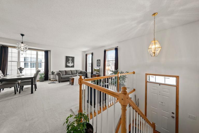 1729 Crossings Blvd, Shakopee, MN 55379