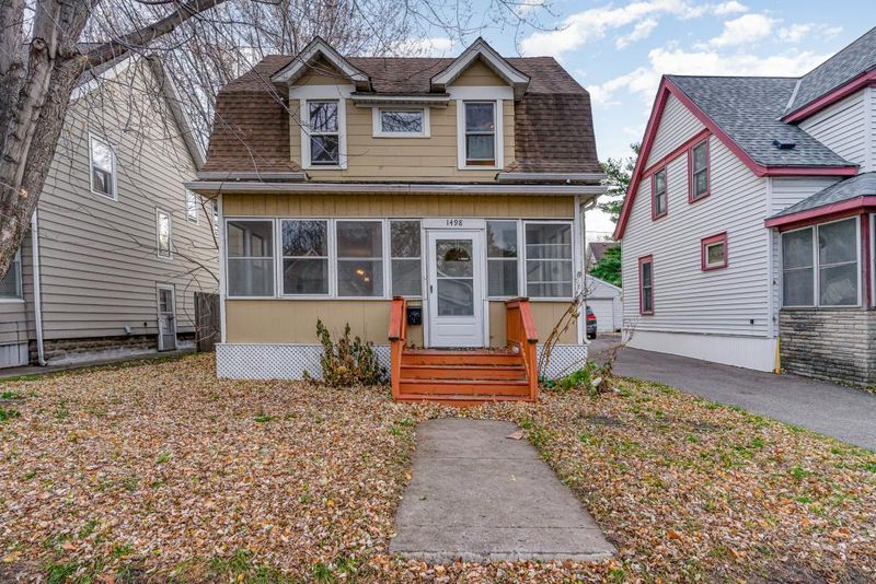 1498 Selby Ave, Saint Paul, MN 55104