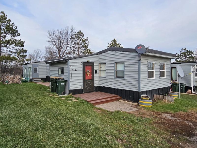 301 5th St E, Carlos, MN 56319