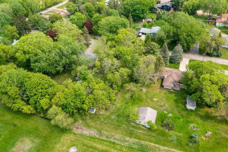 47 Hackberry Hill, Long Lake, MN 55356