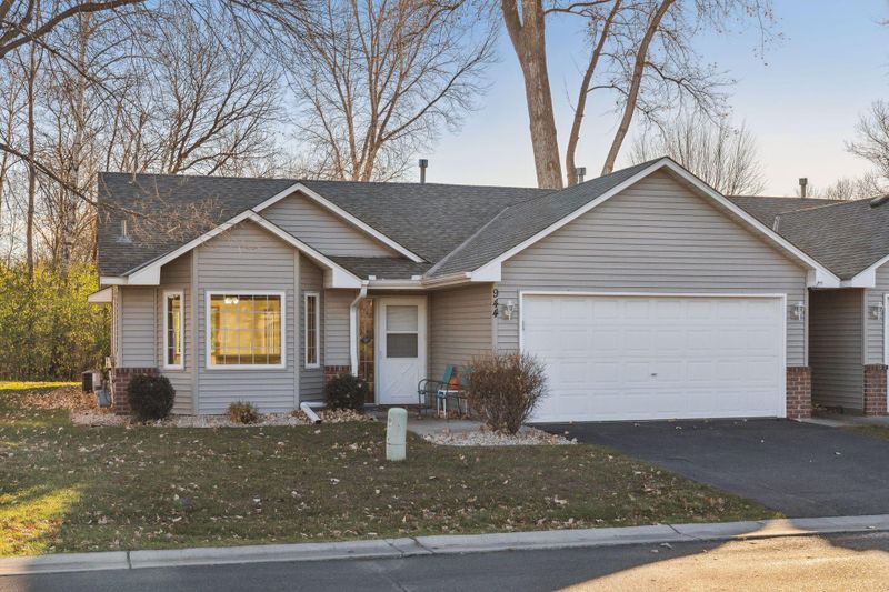 944 106th Ave NW, Coon Rapids, MN 55433