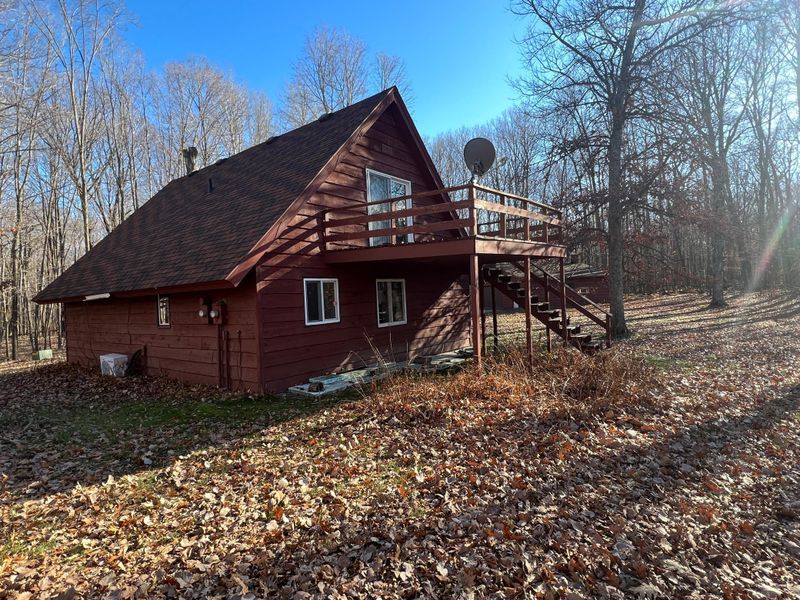 8112 Pole, Grasston, MN 55030