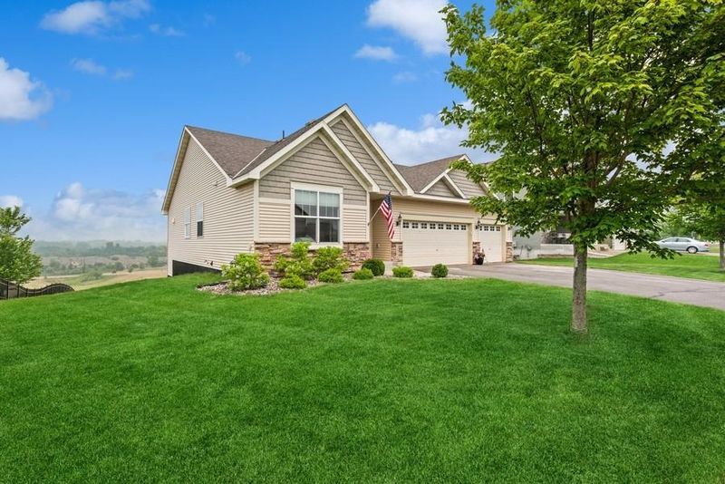24124 Superior Dr, Rogers, MN 55374