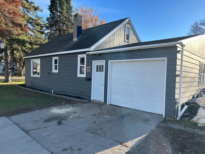 321 2nd St NW, Wadena, MN 56482